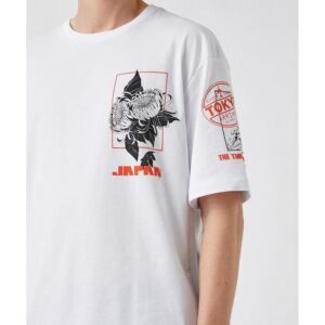 Japanese Lady Graphic T-Shirt